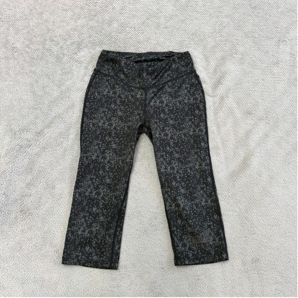 Everlast Leggings Womens S Black Gray Animal Print Capri Athletic Yoga Pants
